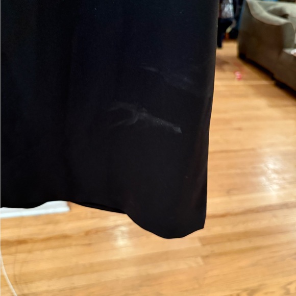 Ann Taylor Black Sleeveless Blouse Size 8 V-Neck Zip Back - Picture 2 of 6